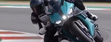 La última locura de China es fusilar motos chinas que ya copiaban a italianas… Y convertirlas en una MotoGP que se pone a casi 300 km/h 