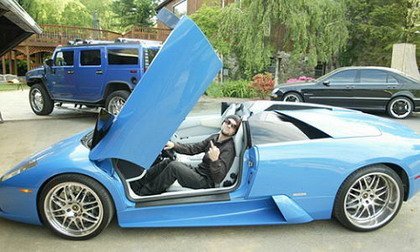 Bam Margera y su nuevo Murcielago Roadster