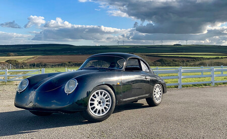 El WEVC Coupé es un deportivo eléctrico que quiere parecerse al Porsche 356 y ya puede reservarse