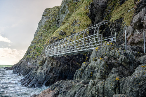 El sendero de los Gobbins, un paseo espectacular sobre la costa irlandesa