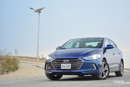 Hyundai Elantra, a prueba: un compacto apto para todo público