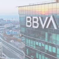 BBVA no verificó la identidad de una clienta y le dio todo su dinero a un desconocido. Le cayó una multa de 70.000 euros