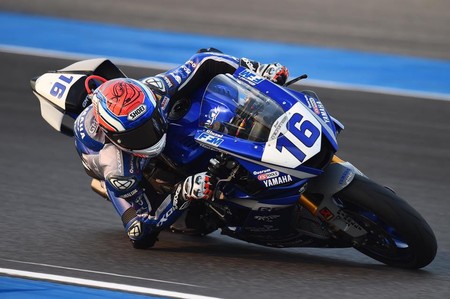 Jules Cluzel arrasa en Argentina y mantiene opciones de ser campeón de Supersport en Catar