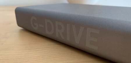 サンディスク Gドライブ側