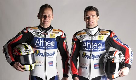 Shaky Byrne y Carlos Checa