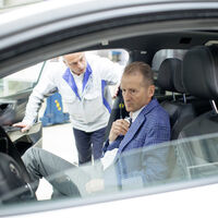 Volkswagen admite que el coche eléctrico de Apple le infunde "mucho respeto": supone un desafío mayor que Toyota