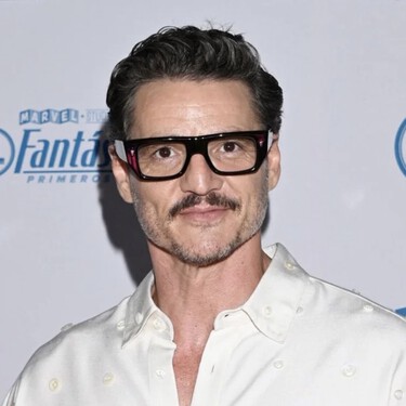 "Le daba mis pagas diarias para que pudiera alimentarse": Pedro Pascal sobrevivió en Nueva York gracias a Sarah Paulson antes de ser una estrella