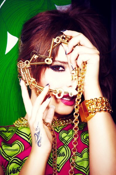 Cheryl Cole nos pide que los apellidos se los dejemos a su padre