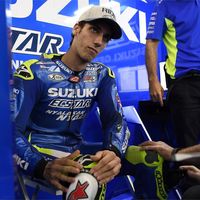 Álex Rins regresa en los test de Montmeló y opina sobre los Michelin: "Se está viviendo un caos" 