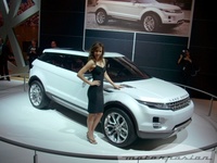 Land Rover celebra su 60 aniversario en el Salón de Madrid