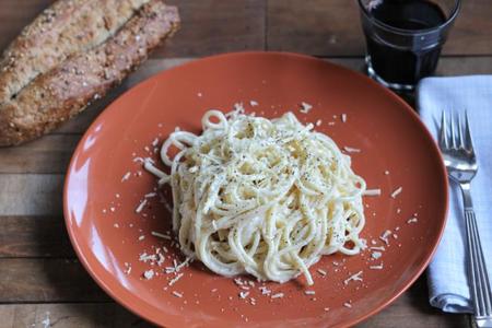 Receta de Spaghetti Cacio e Pepe