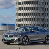 El BMW i3 es la esperada variante eléctrica del BMW Serie 3, con 281 CV y 560 km de autonomía