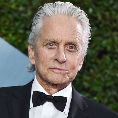 Michael Douglas muestra su preocupación: "Espero que la generación Z limpie este desastre que hemos creado"