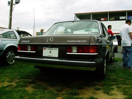 Mercedes 300D