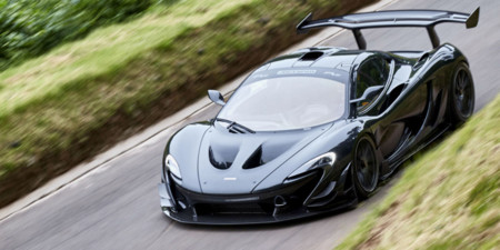 Disfruta, este es el McLaren P1 LM erigiéndose como el coche de calle más rápido de Goodwood