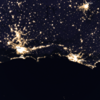 Onde ver cometas ou chuvas de meteoros: mapa 3D de poluição luminosa transforma cidades em montanhas de luz 