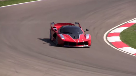 Ferrari FXX K en Imola: ya les gustaría a los Fórmula 1 actuales sonar como él (vídeo)