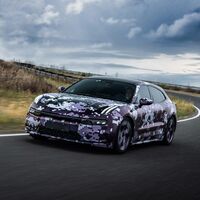 El Lynk & Co ZERO es un sedán eléctrico chino para 2021 con 700 km de autonomía y una eterna batería de 2 millones de km