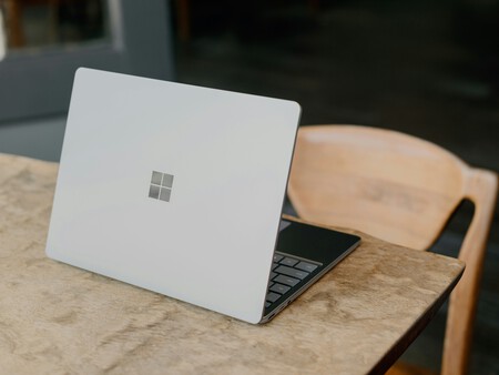 Surface Z7xofklmtge Unsplash