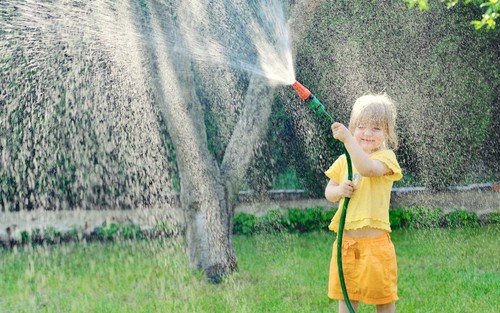 Juegos de agua para refrescarse Cazando Gangas
