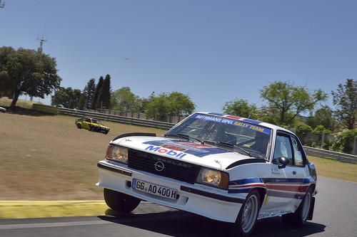 Probamos 120 años de coches Opel: del carromato veloz de 1903 al Ascona B 400 de Walter Röhrl