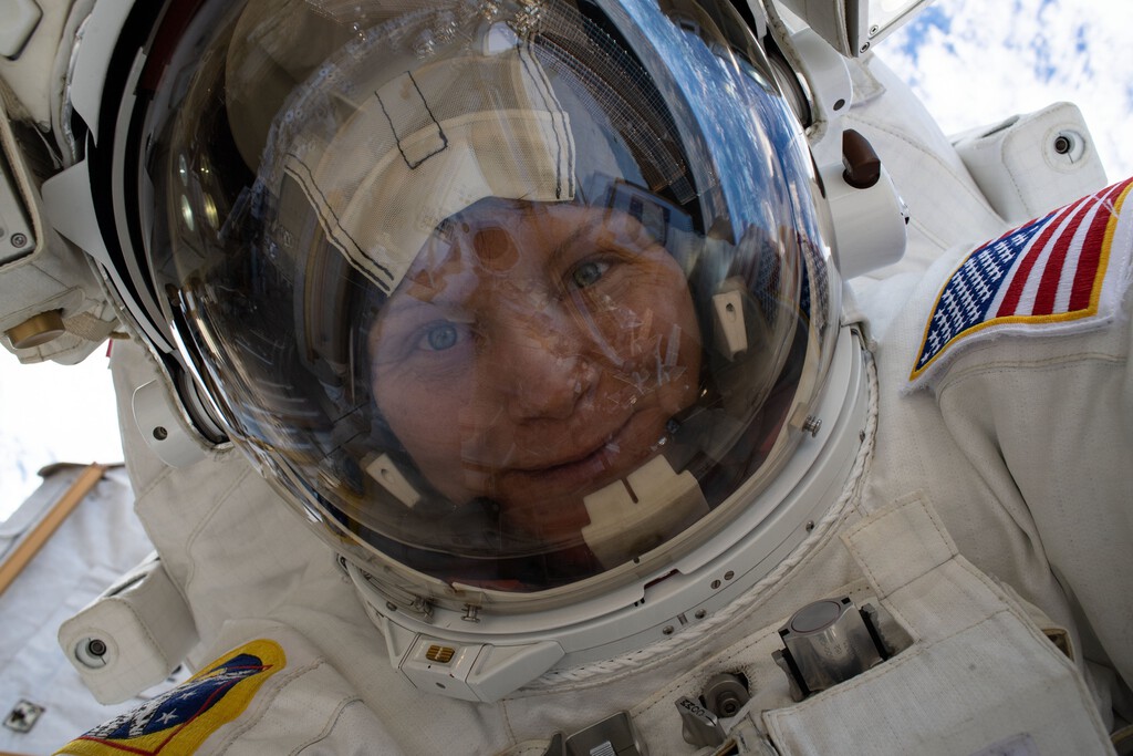 Esta mujer lleva años acusada de cometer el único delito que ha tenido lugar en el espacio. Era todo mentira