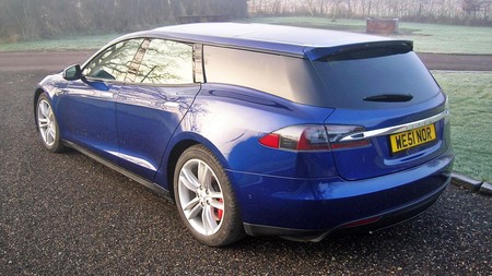 Y el perro Ted se salió con la suya: el primer Tesla Model S ranchera ya está circulando
