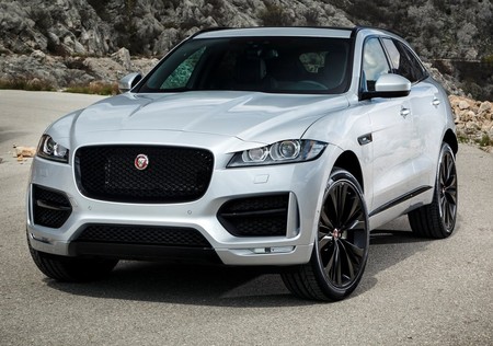 Jaguar F Pace 2017 1024 01