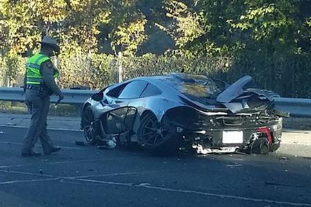 Dolorpasión™: 27 son pocos años para conducir un McLaren P1