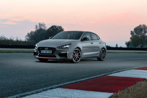 El Hyundai i30 Fastback N añade la practicidad a la gama deportiva del fabricante coreano