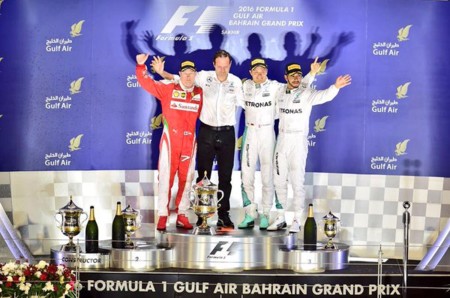Nico Rosberg suma y sigue en el GP de Baréin de F1