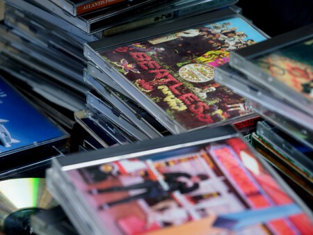 Ahora que tenemos más servicios de música en streaming que nunca, las ventas de CDs están subiendo por primera vez en casi 20 años