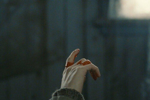 He vuelto a ver esta obra maestra del thriller japonés en Prime Video y he vuelto a sentir escalofríos: sus enigmas siguen siendo tan únicos como sus imágenes