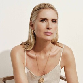 La rutina de ejercicios de Judit Mascó para mantenerse en forma a sus 55 años