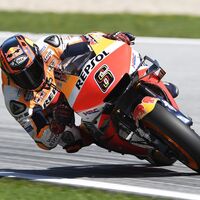 Stefan Bradl da por hecho que Marc Márquez no correrá en Catar: "Le llevará más de dos meses recuperarse"