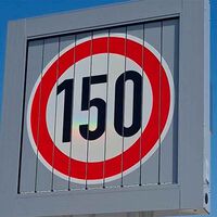 Límite a 150 km/h para acabar con el estigma de la velocidad: no tiene por qué significar más accidentes si se hace bien