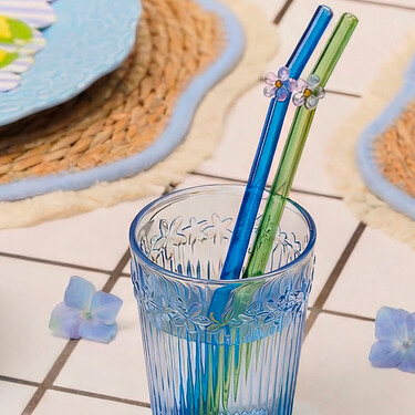 Ni de plástico, ni de papel: Tiger vende las pajitas de cristal reutilizables que no se deshacen ni dejan sabores raros en la bebida