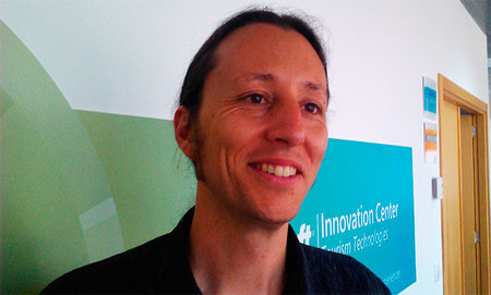 "El MICTT ayuda a empresas, emprendedores y estudiantes a desarrollar soluciones innovadoras". Entrevista a Juan Manuel Servera.