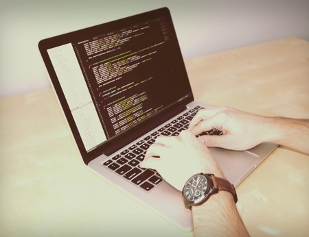 'Teach yourself to code', aprende a programar gratis con tutoriales recomendados por desarrolladores