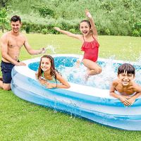 13 piscinas hinchables y juguetes para refrescarse con los niños en la terraza o el jardín 