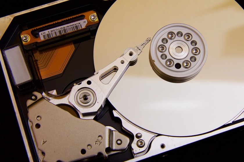 La rama 20H1 en la Build 19018, ya no permite borrar la carpeta Descargas al liberar espacio del disco duro - Xataka Windows