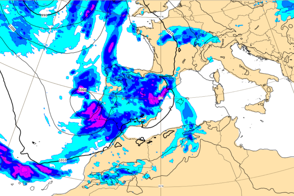 Leslie toma el relevo de Kirk: los últimos coletazos de otro huracán llegan a España por segunda semana consecutiva