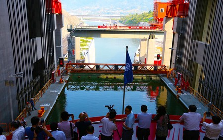 Three Gorges Dam Ship Lift Tours