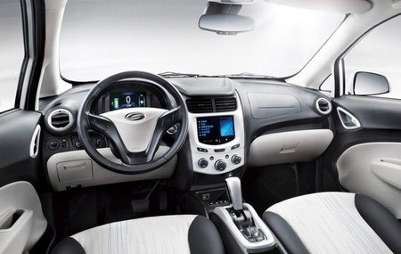 Sail Springo EV, vista interior