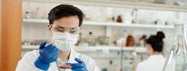China é incomparável em baterias e painéis solares, e está prestes a superar também as empresas farmacêuticas ocidentais 