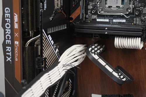 Pc Madera Portada