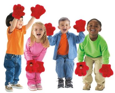 Aprendiendo a compartir juguetes y a establecer turnos