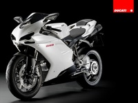 Ducati 848, una nueva clase de Súper Bikes
