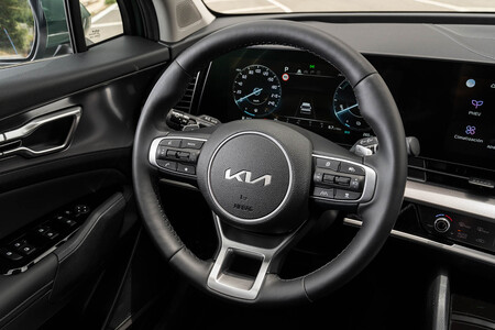 Kia Sportage Phev 021