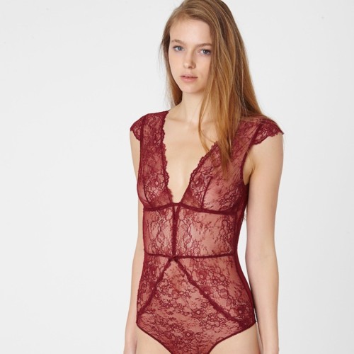 Regala lencería sexy para una Navidad muy sensual